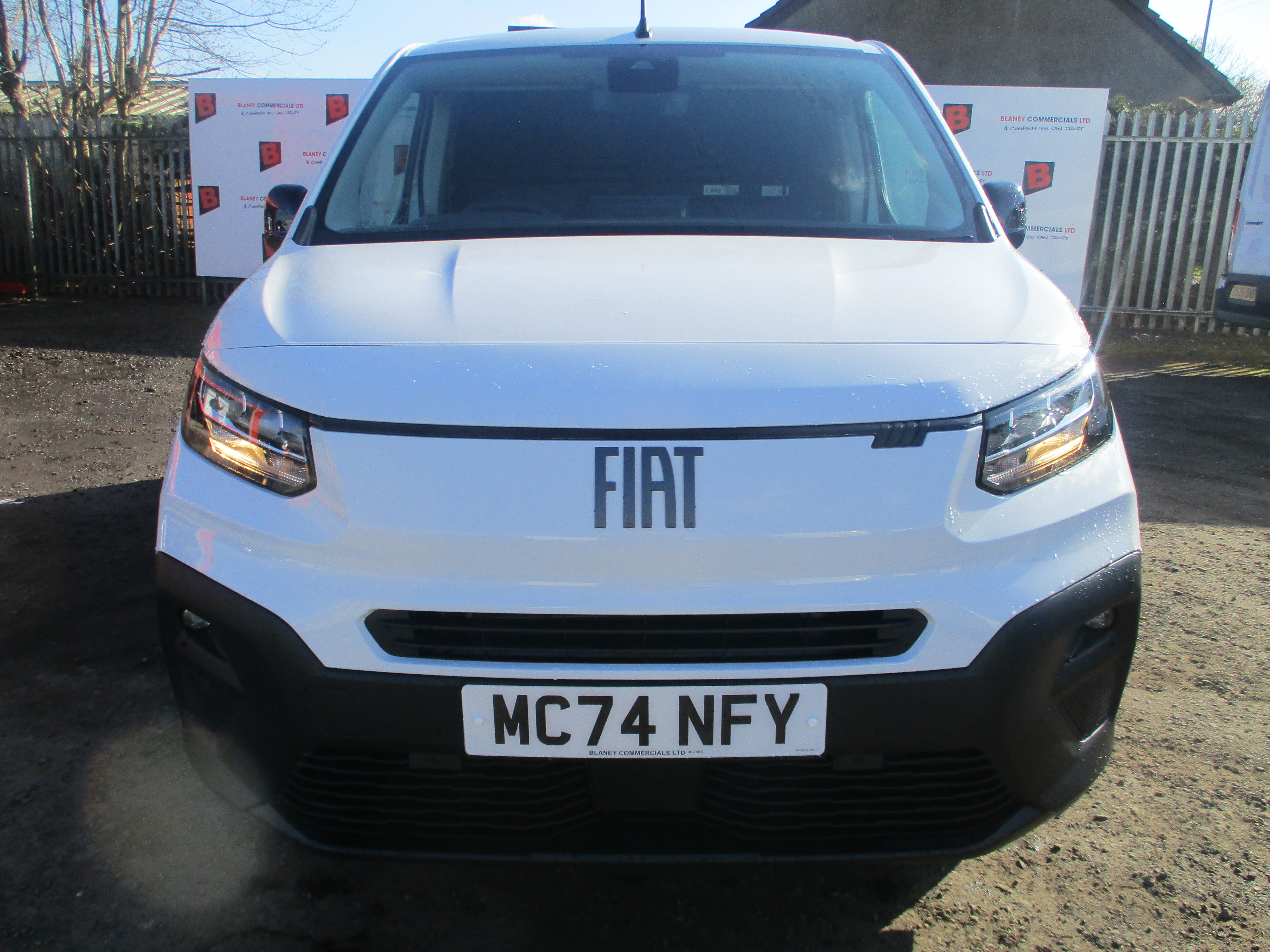 FIAT Doblo L2 (LWB) 1.5 Multijet 100PS PRIMO Van, BIG spec (COVERED ONLY 3,000 MILES)