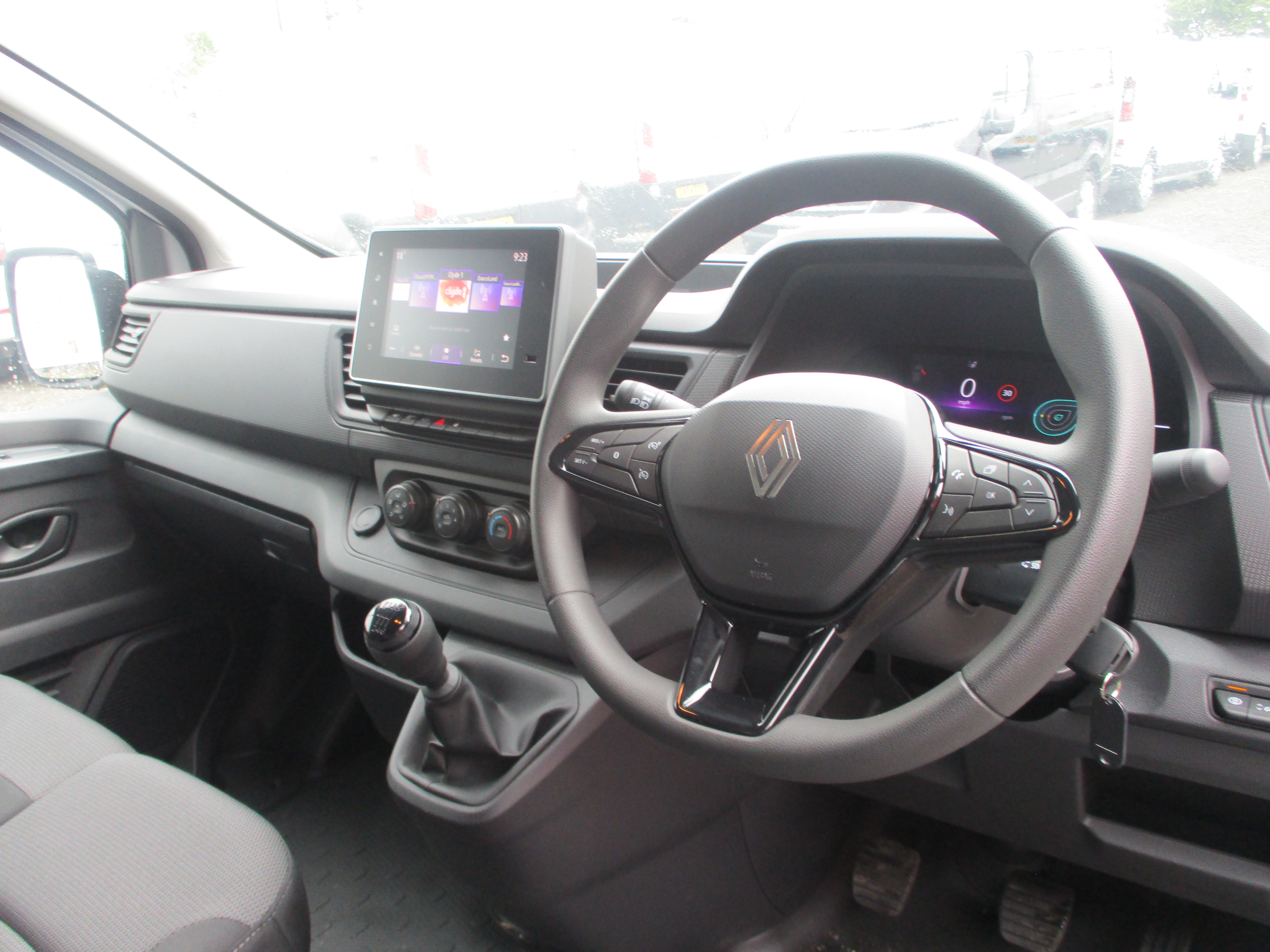 Renault Trafic LL30 BluedCi 130PS Advance Panel Van (RENAULT WARRANTY TO DEC 2028)