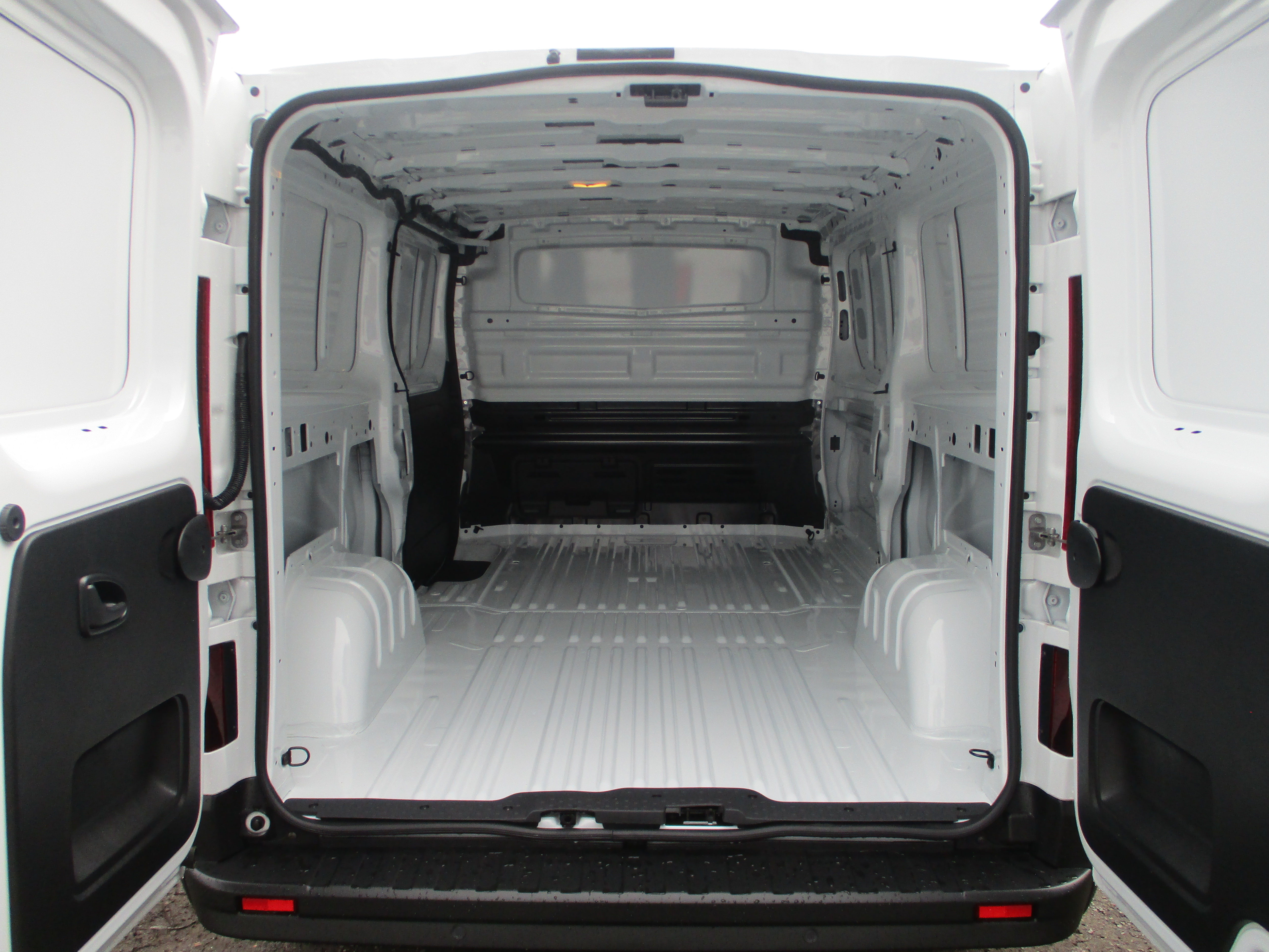 Renault Trafic LL30 BluedCi 130PS Advance Panel Van (RENAULT WARRANTY TO DEC 2028)