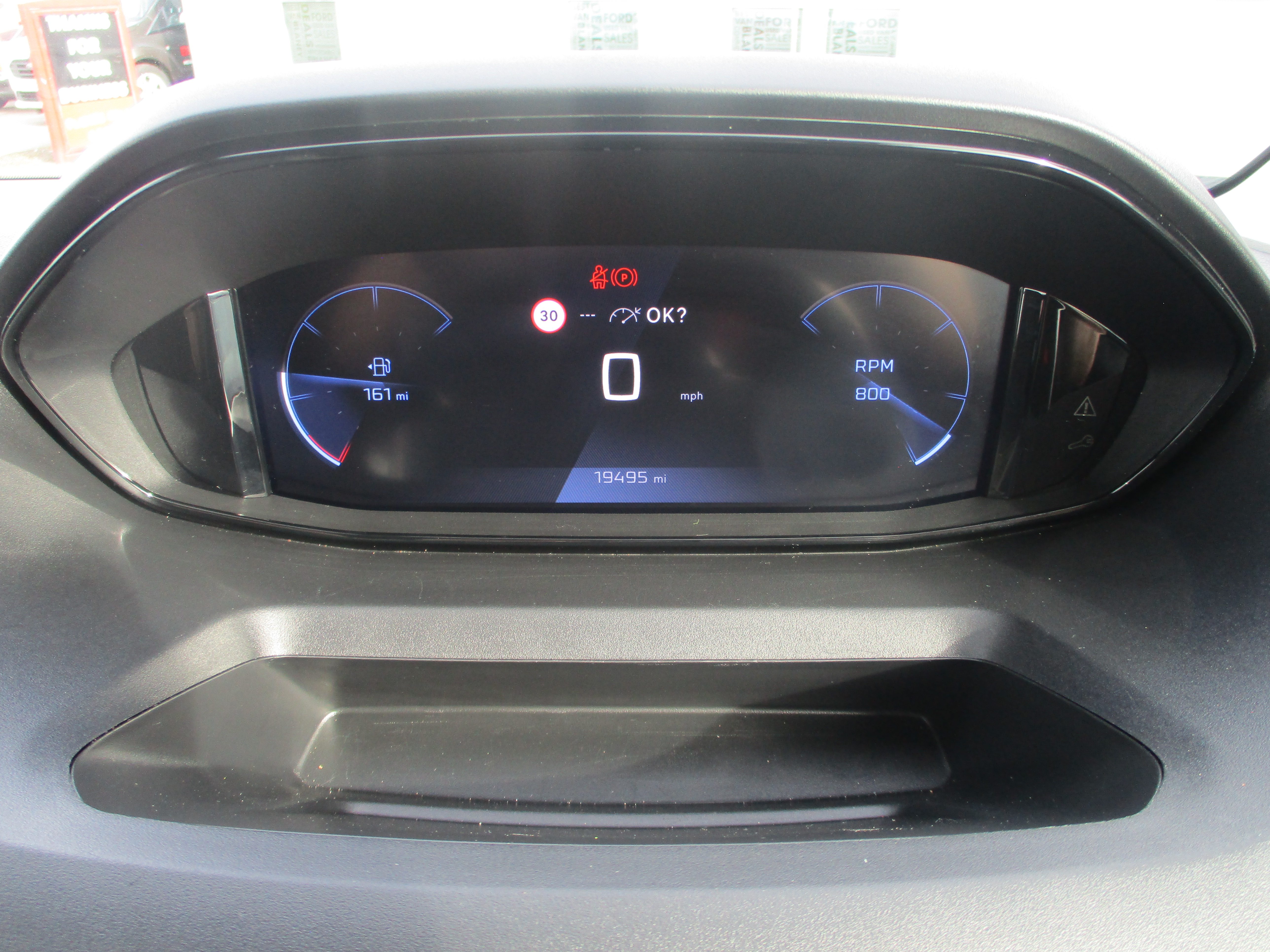 Peugeot Partner 1.5 BlueHDi 100PS Professional Van (COMES FULLY SERVICED)