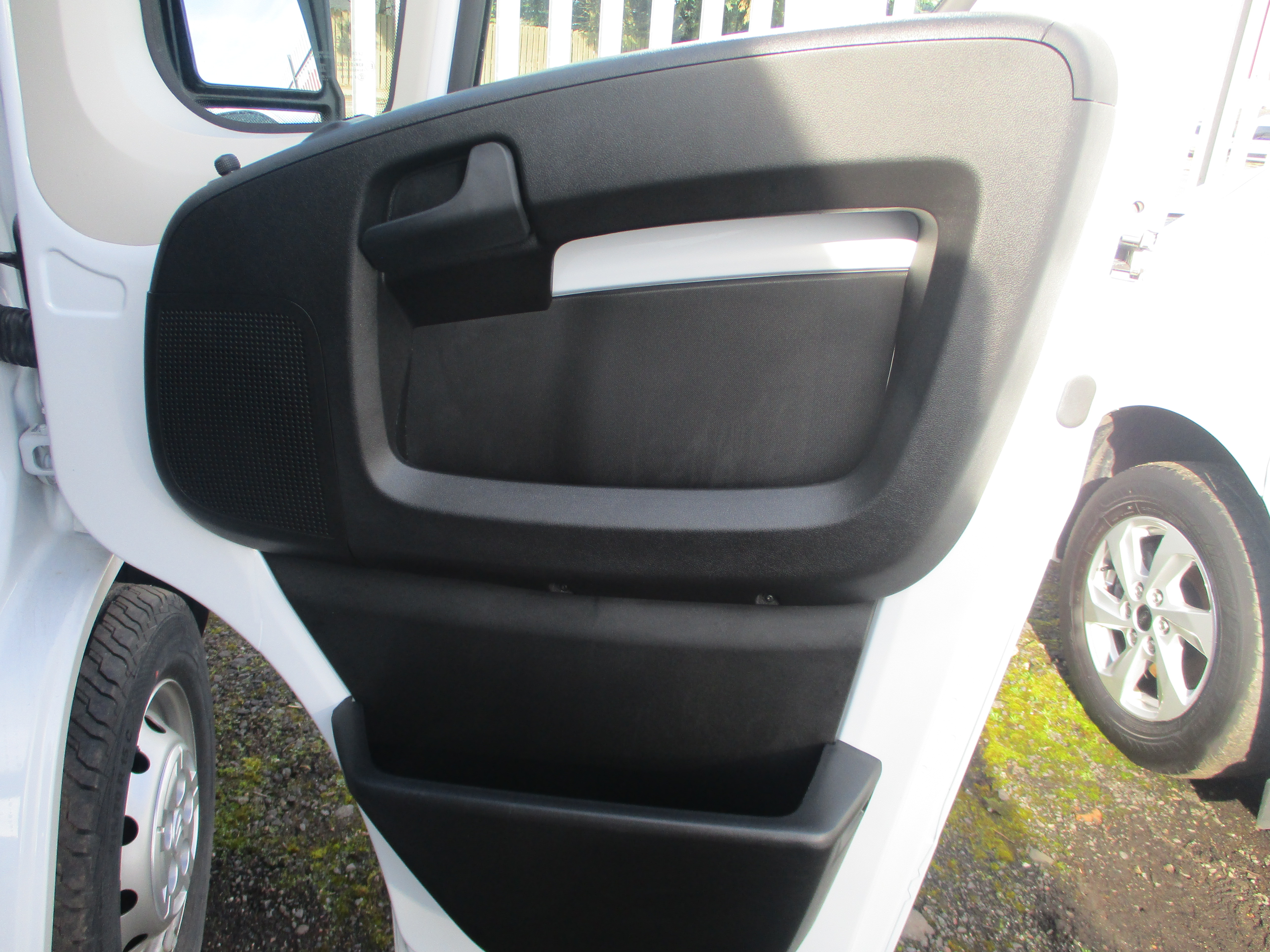 Citroen Relay 35 2.2 BlueHDi 140PS L3H2 Enterprise (Pre Registered) REDUCED TO GO!!