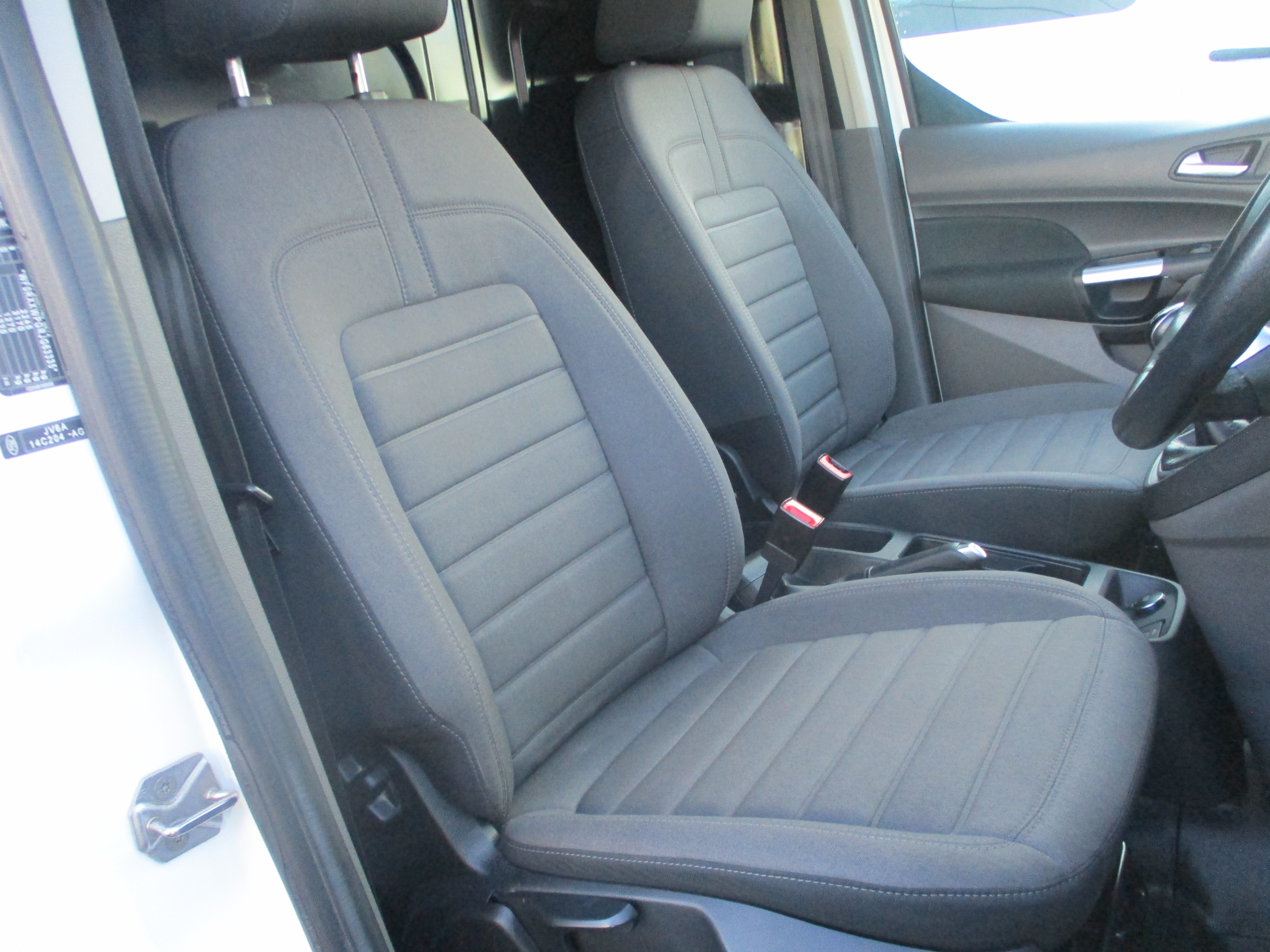 Ford Connect 200 L1 1.5 EcoBlue 120PS Limited Panel Van ( EURO 6 ) 2 FRONT SEATS