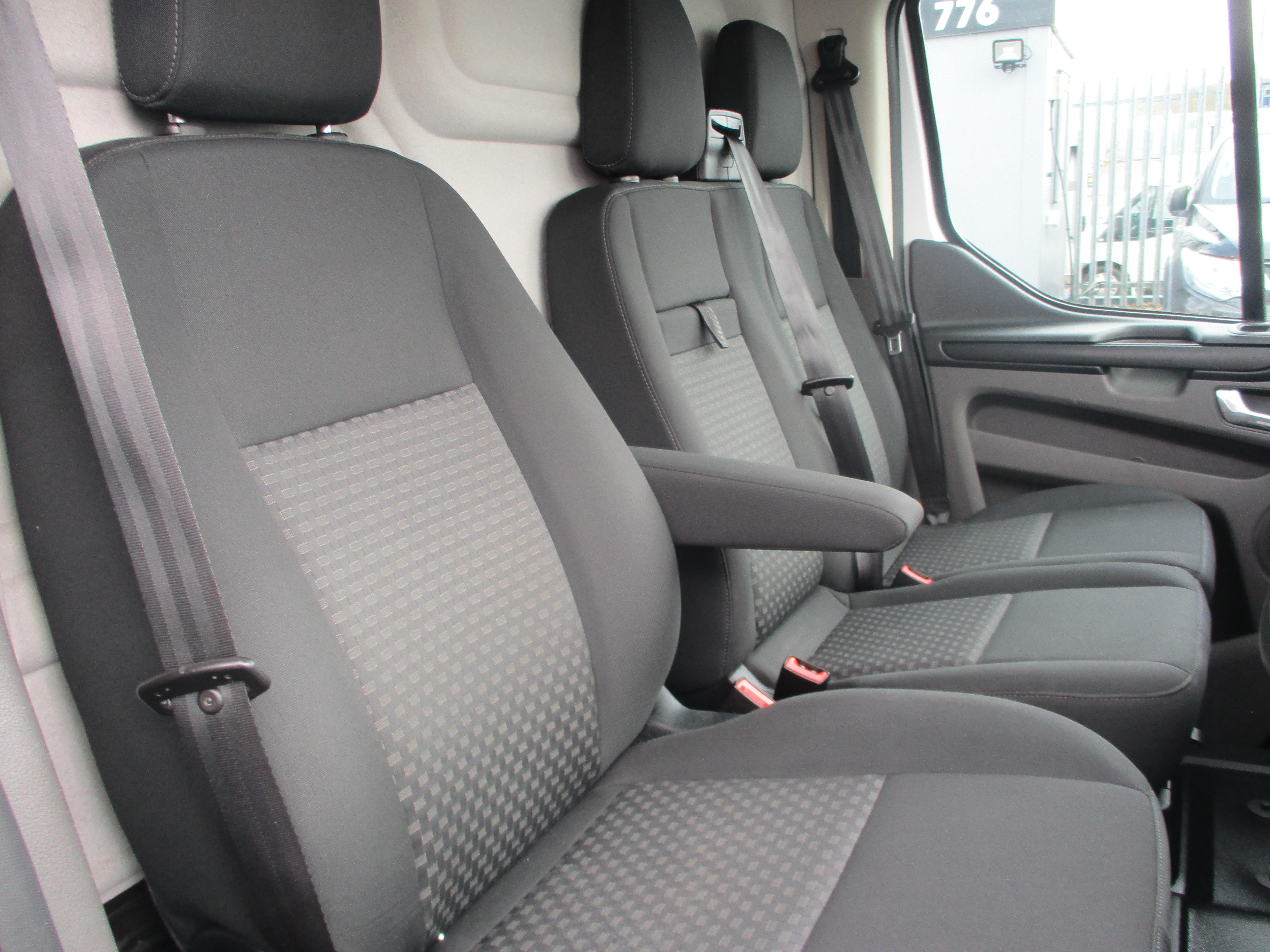 Ford Custom 300 L1H1 105PS TREND with AIR CON 2.0 EcoBlue Panel Van