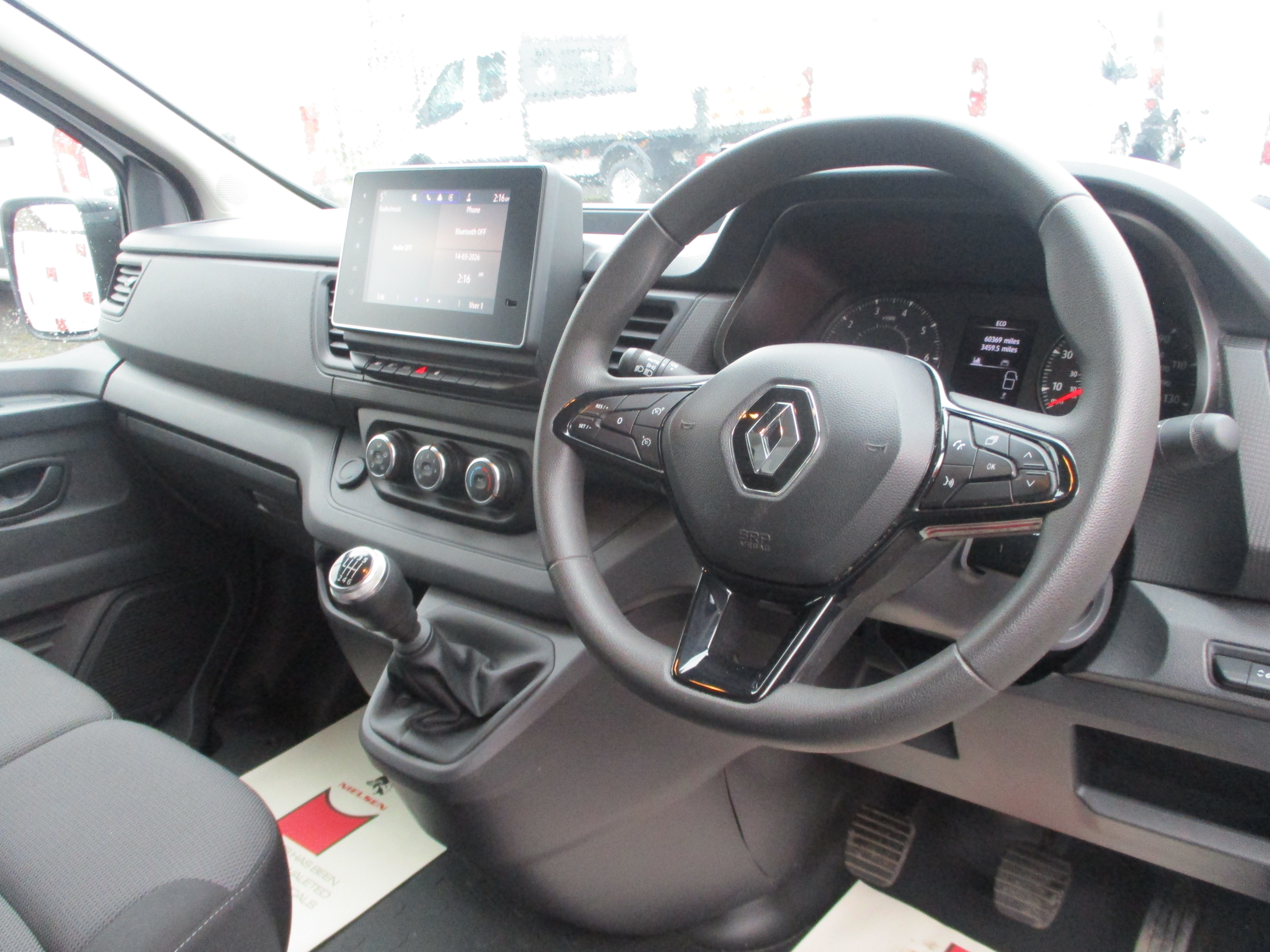 Renault Trafic SL30 BluedCi 130PS Advance Van (REANULT WARRATY TILL 2027)