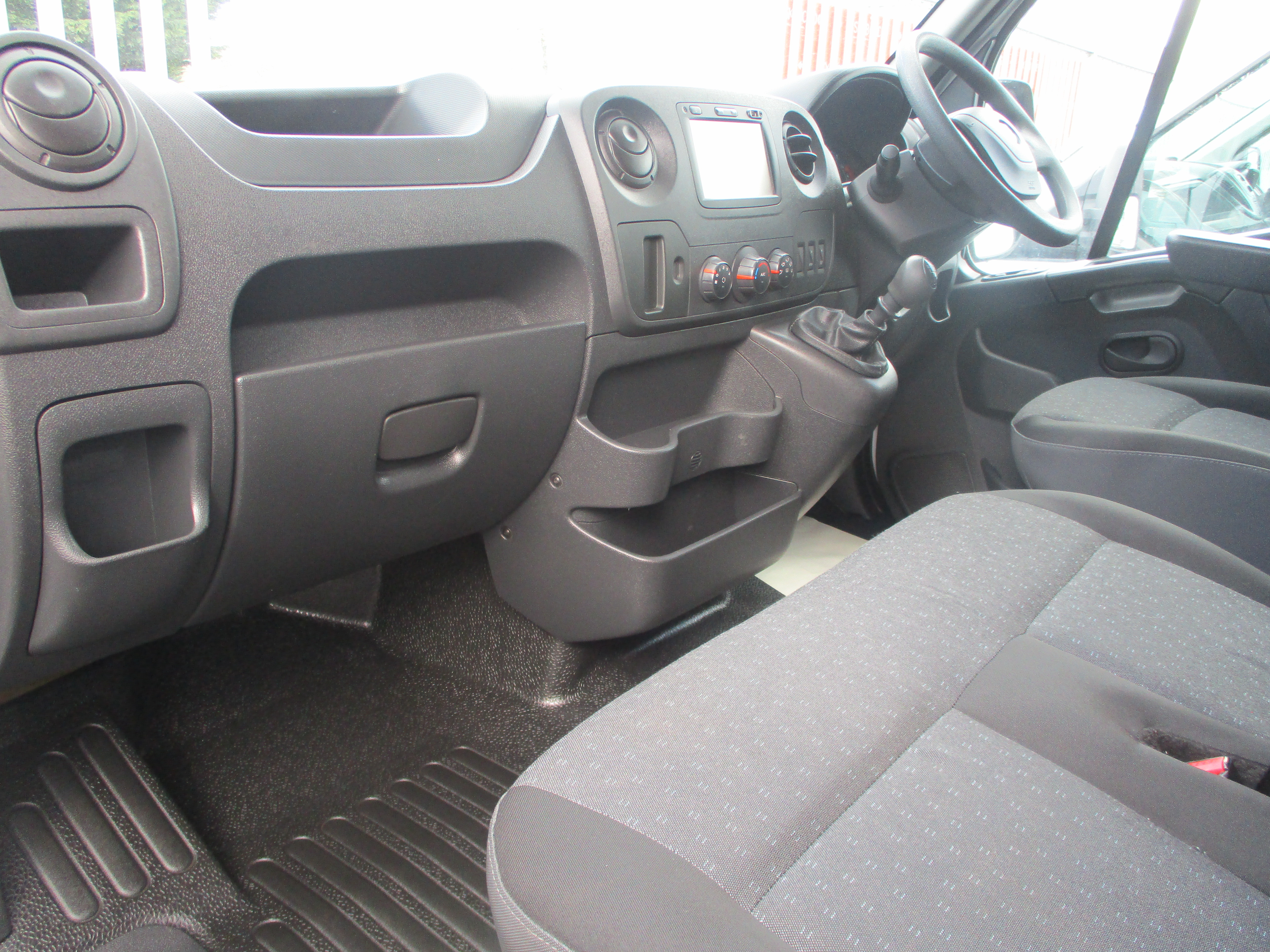 Vauxhall Movano 3500 L4H3 RWD 2.3 CDTi BiTurbo 145PS Panel Van ( EURO 6 )