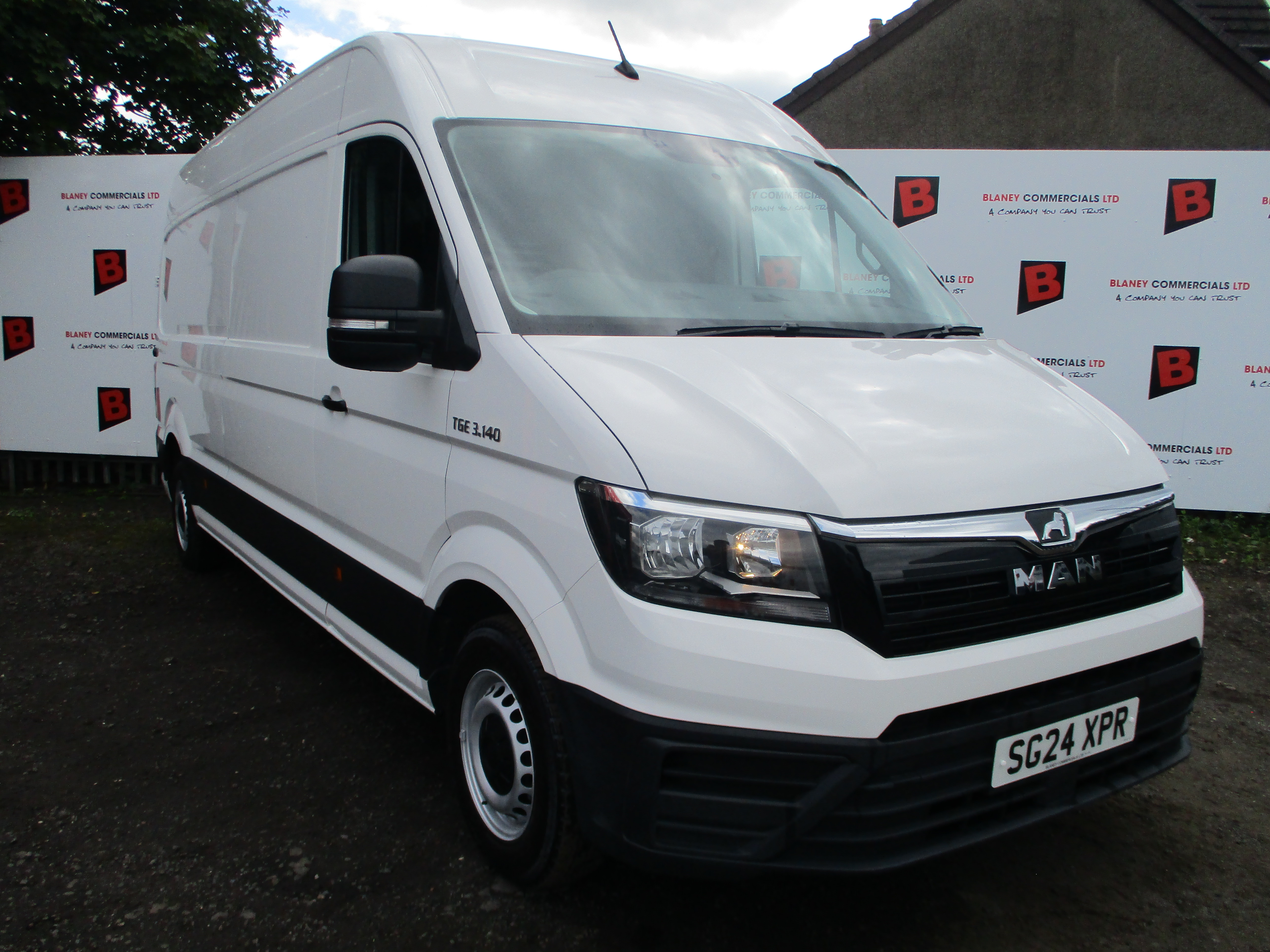 MAN TGE 3 LWB 140PS High Roof Lion XS Panel Van (ONE OWNER FROM NEW WITH FSH)