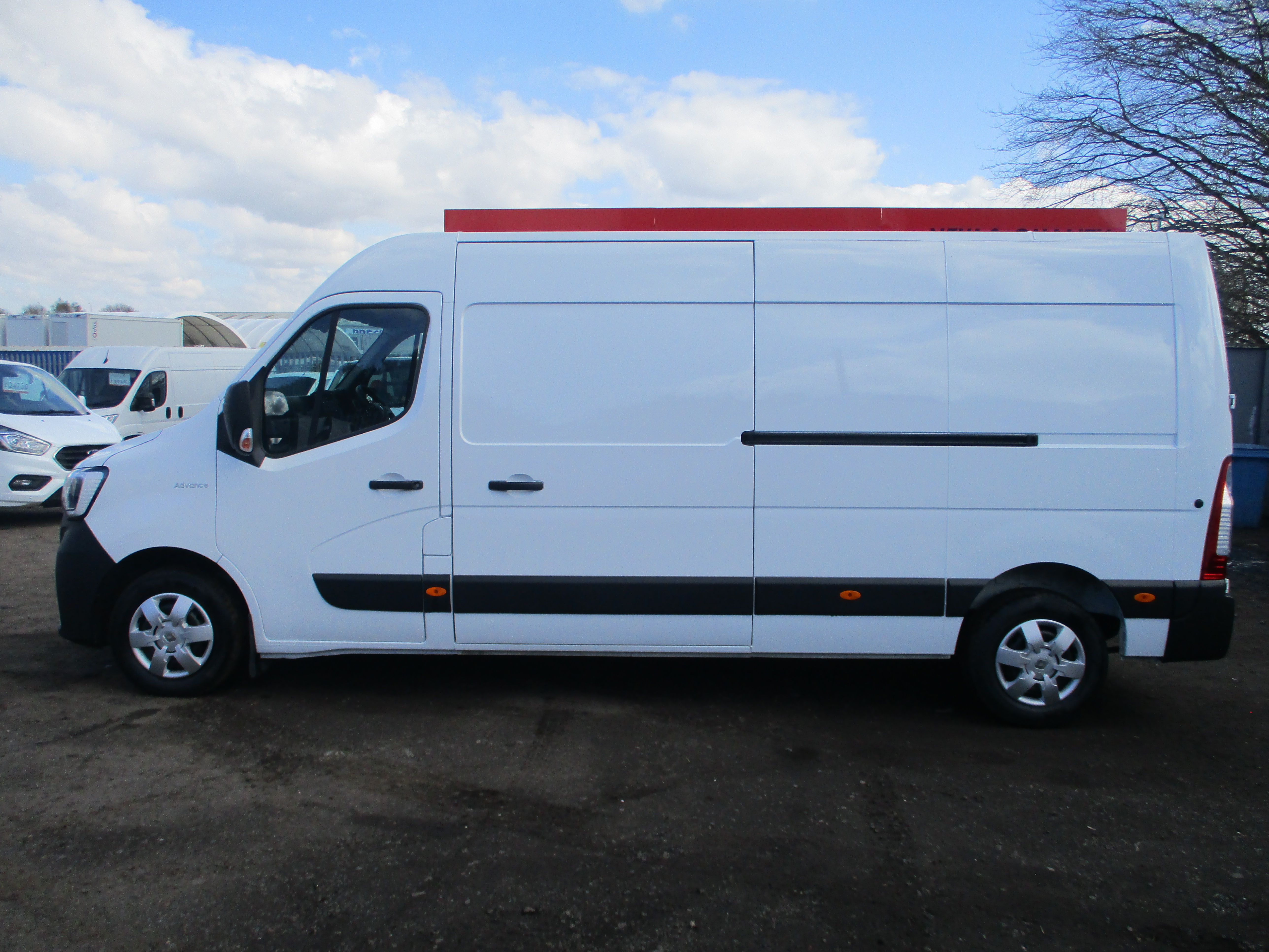 Renault Master LM35 2.3 BlueDci 135PS Advance Van (STILL UNDER MANUFACTURERS WARRANTY TILL 2027)