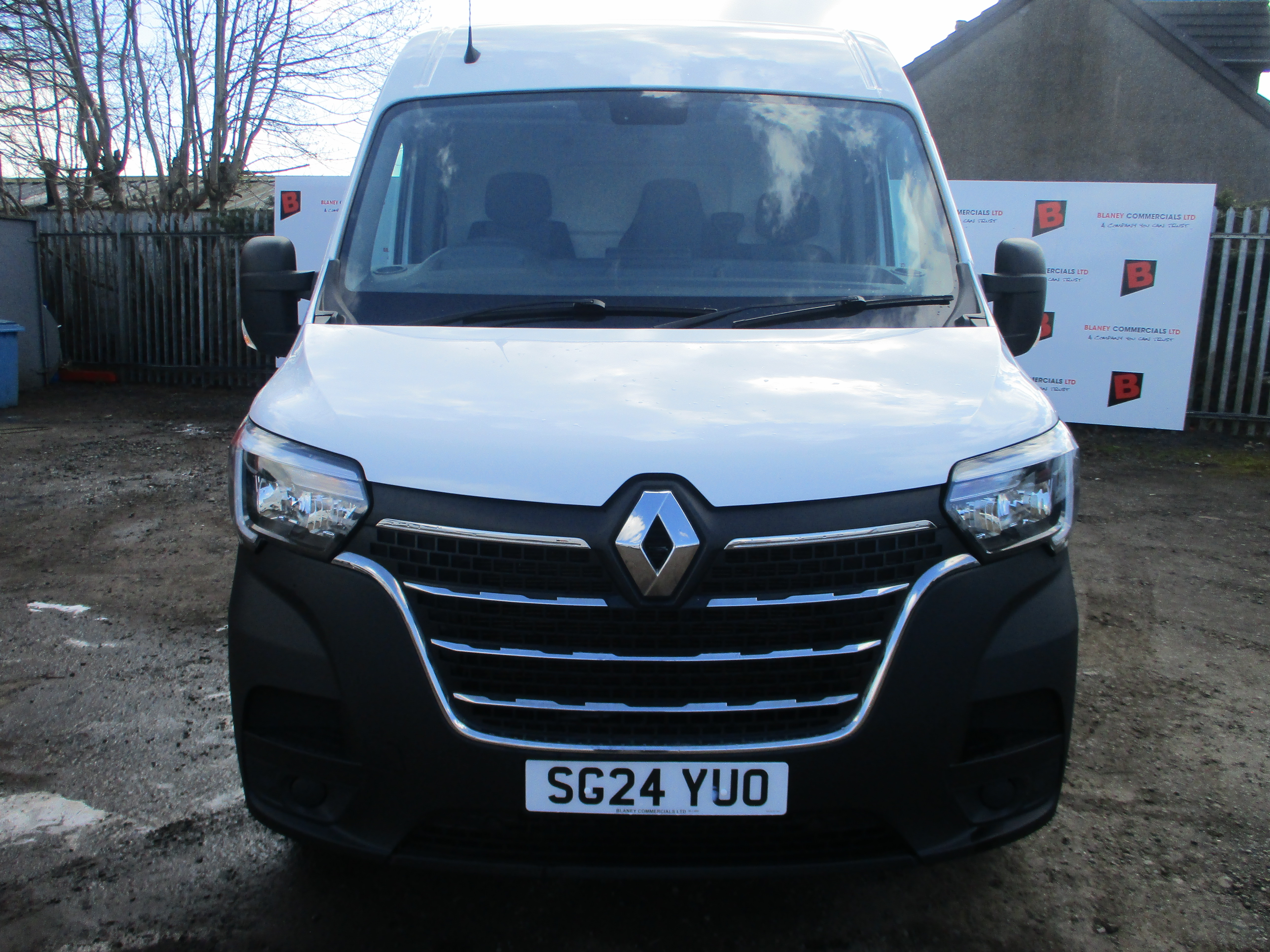 Renault Master LM35 2.3 BlueDci 135PS Advance Van (STILL UNDER MANUFACTURERS WARRANTY TILL 2027)