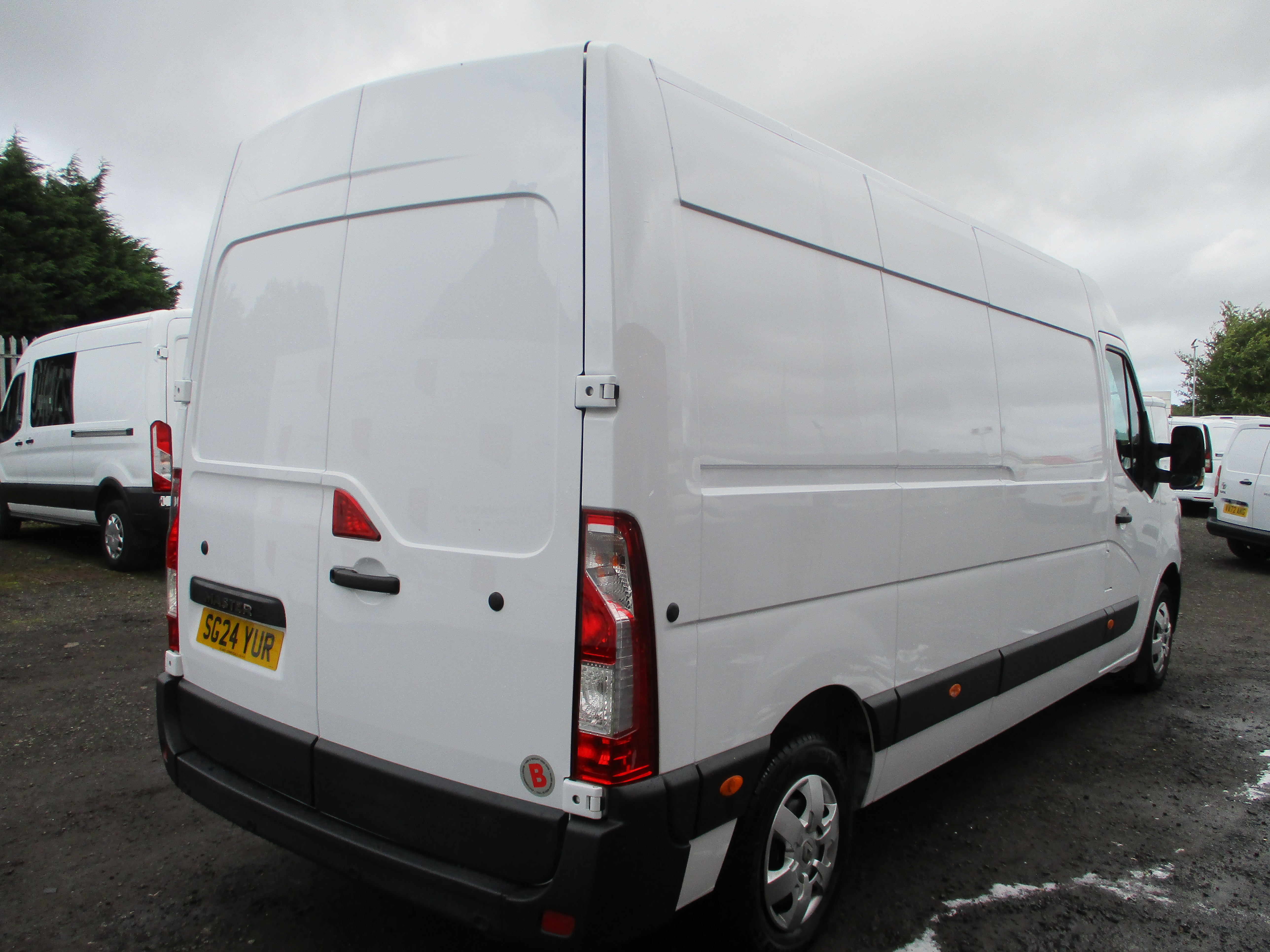 Renault Master LM35 2.3 BlueDci 135PS Advance Van (STILL UNDER MANUFACTURERS WARRANTY TILL 2027)