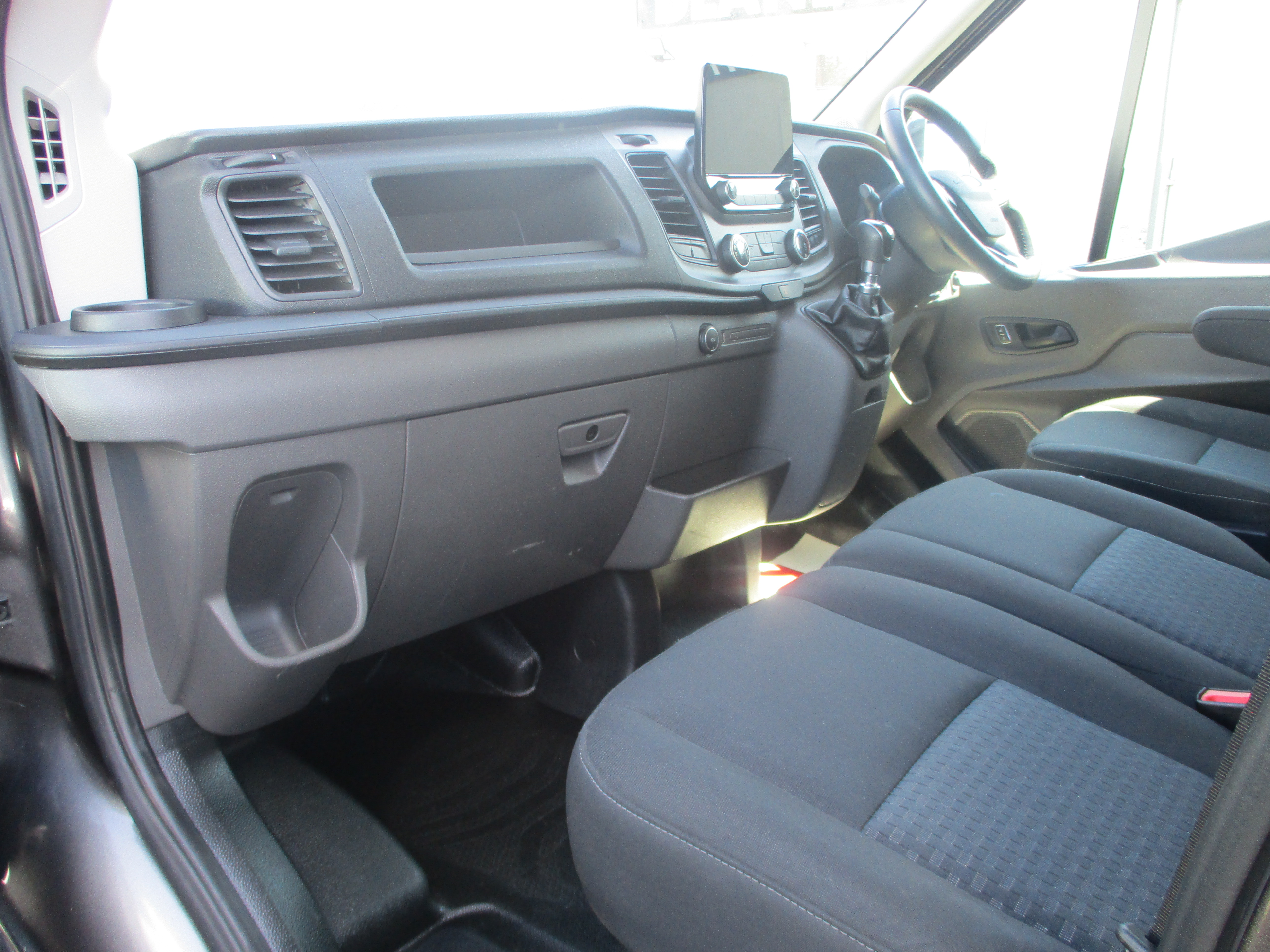 Ford Transit 350 L3H3 2.0 EcoBlue 130PS LWB Hi Top Trend Panel Van ( IMMACULATE VAN PRICE DROP £2,000 OFF !!)