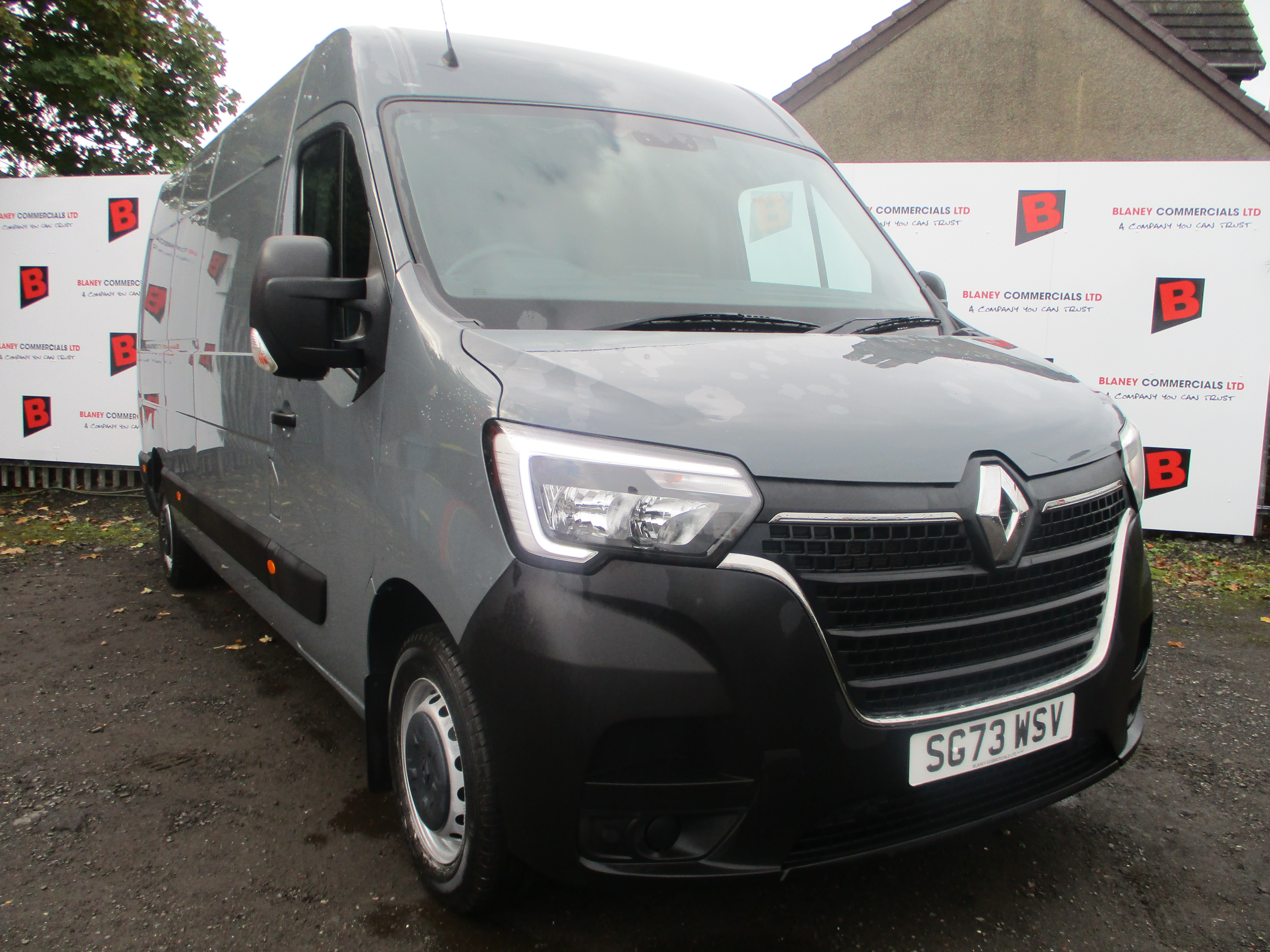 Renault Master LM35 2.3 BlueDCi 135PS Start (LWB Medium Roof Van) FULL SERVICE HISTORY