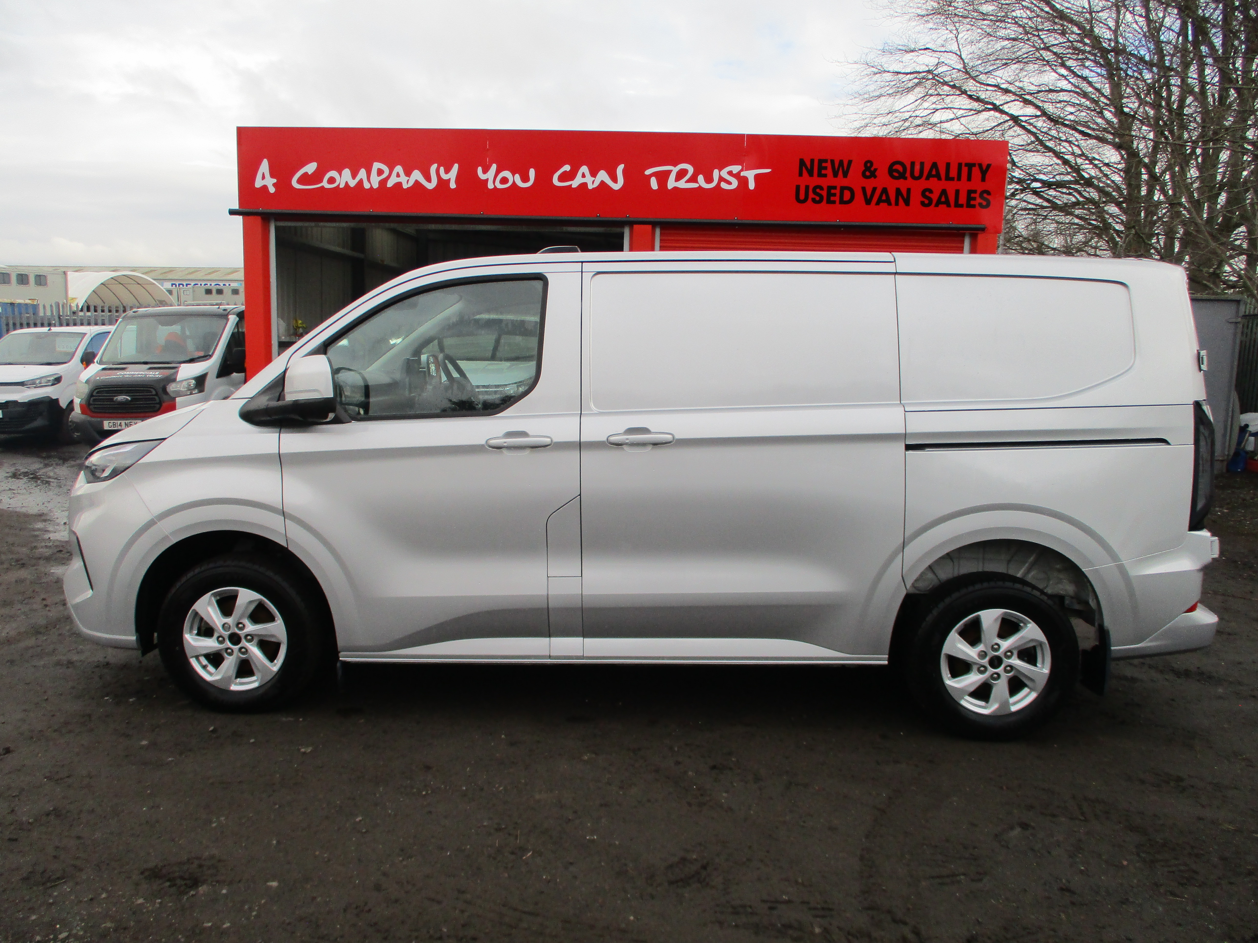 Ford Custom 300 L1H1 2.0 EcoBlue 136PS Limited Van (EX DEMO)