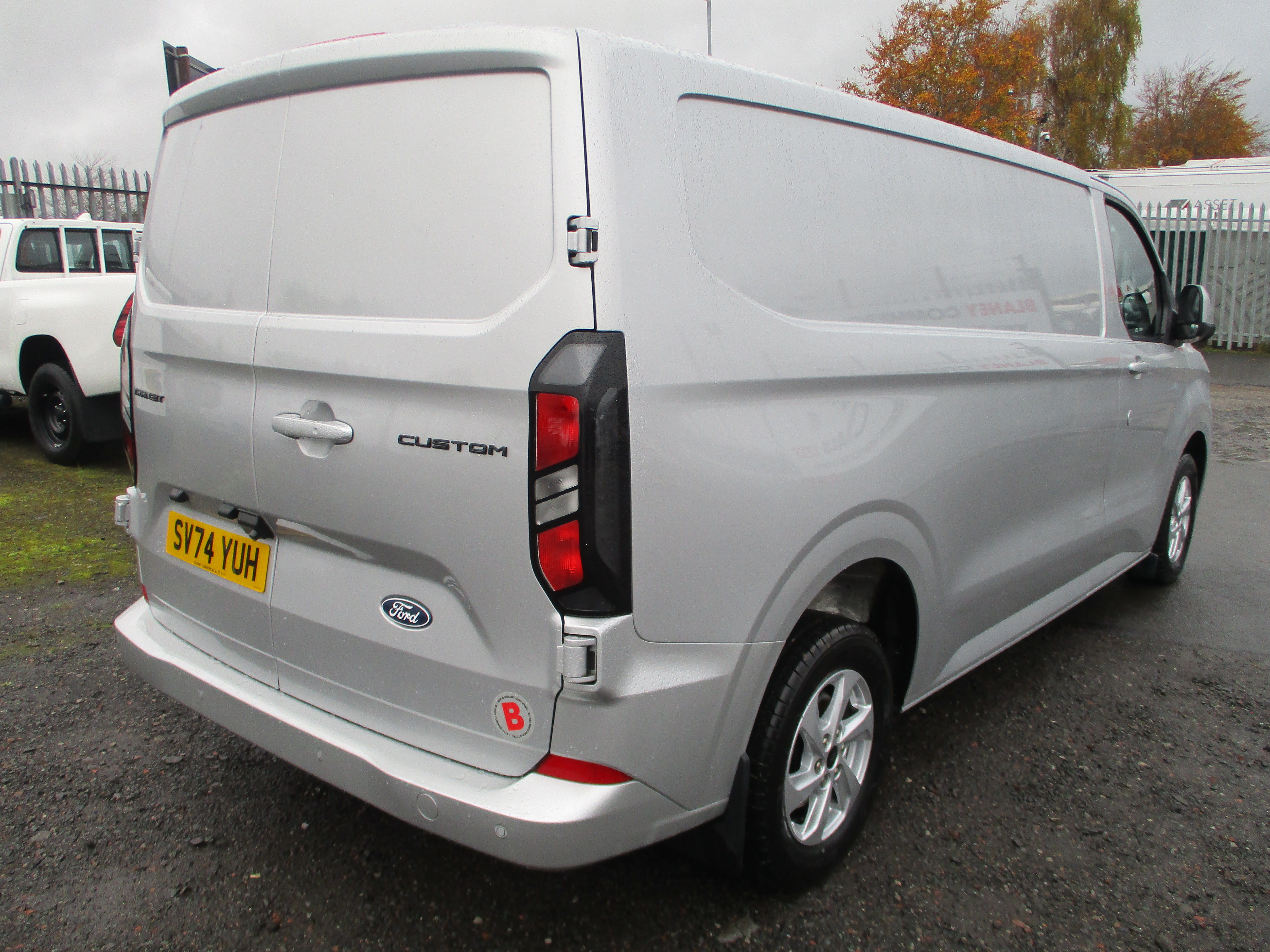 Ford Custom 300 2.0 EcoBlue 136PS L2 Limited Van (COVERED ONLY 7,000 MILES)