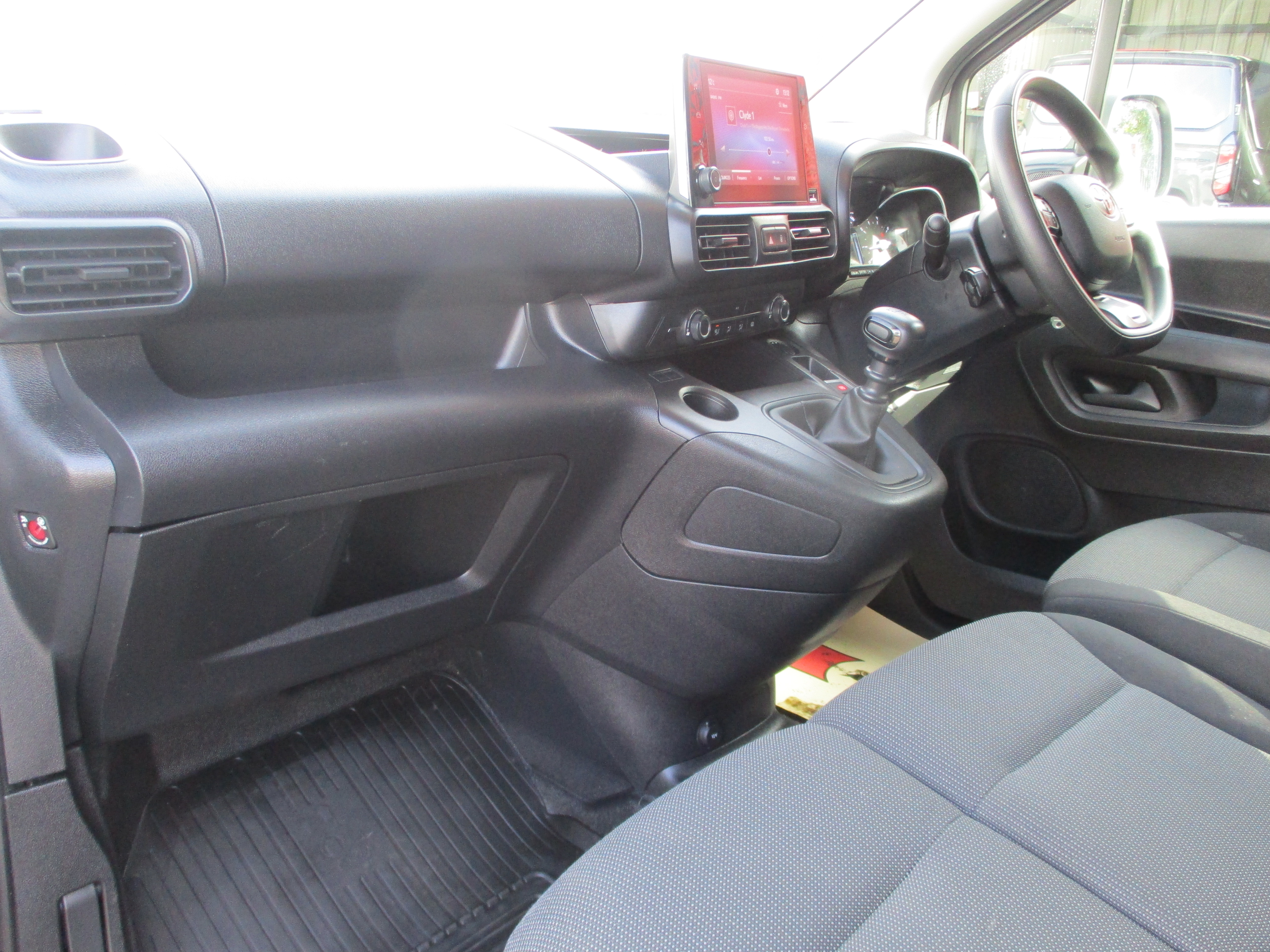 Toyota PROACE CITY L1 1.5 Diesel 100PS ICON Van (ONE OWNER FROM NEW !!)