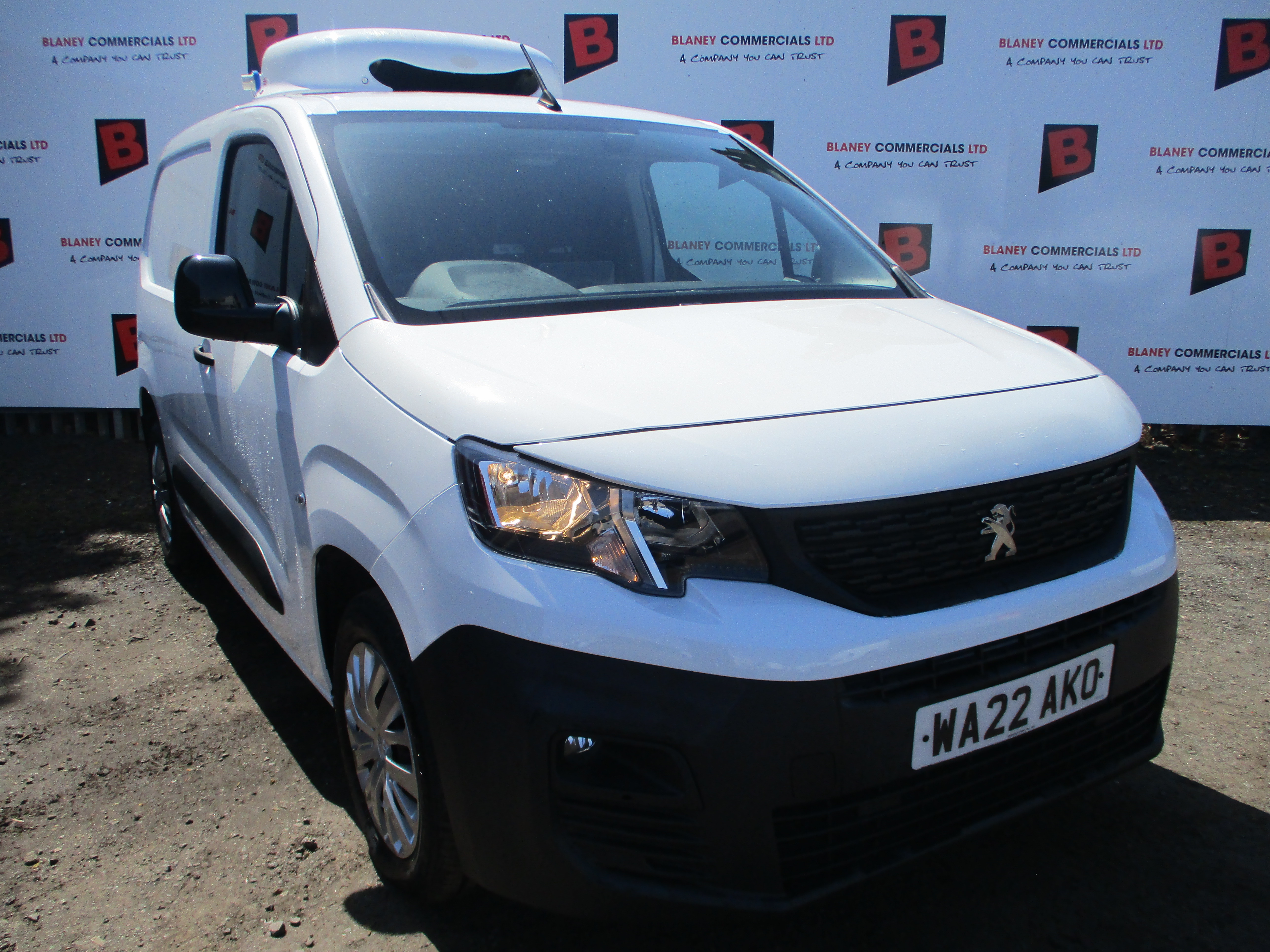 Peugeot Partner 1000kg 1.5 BlueHDi 100PS Professional Pro FRIDGE VAN