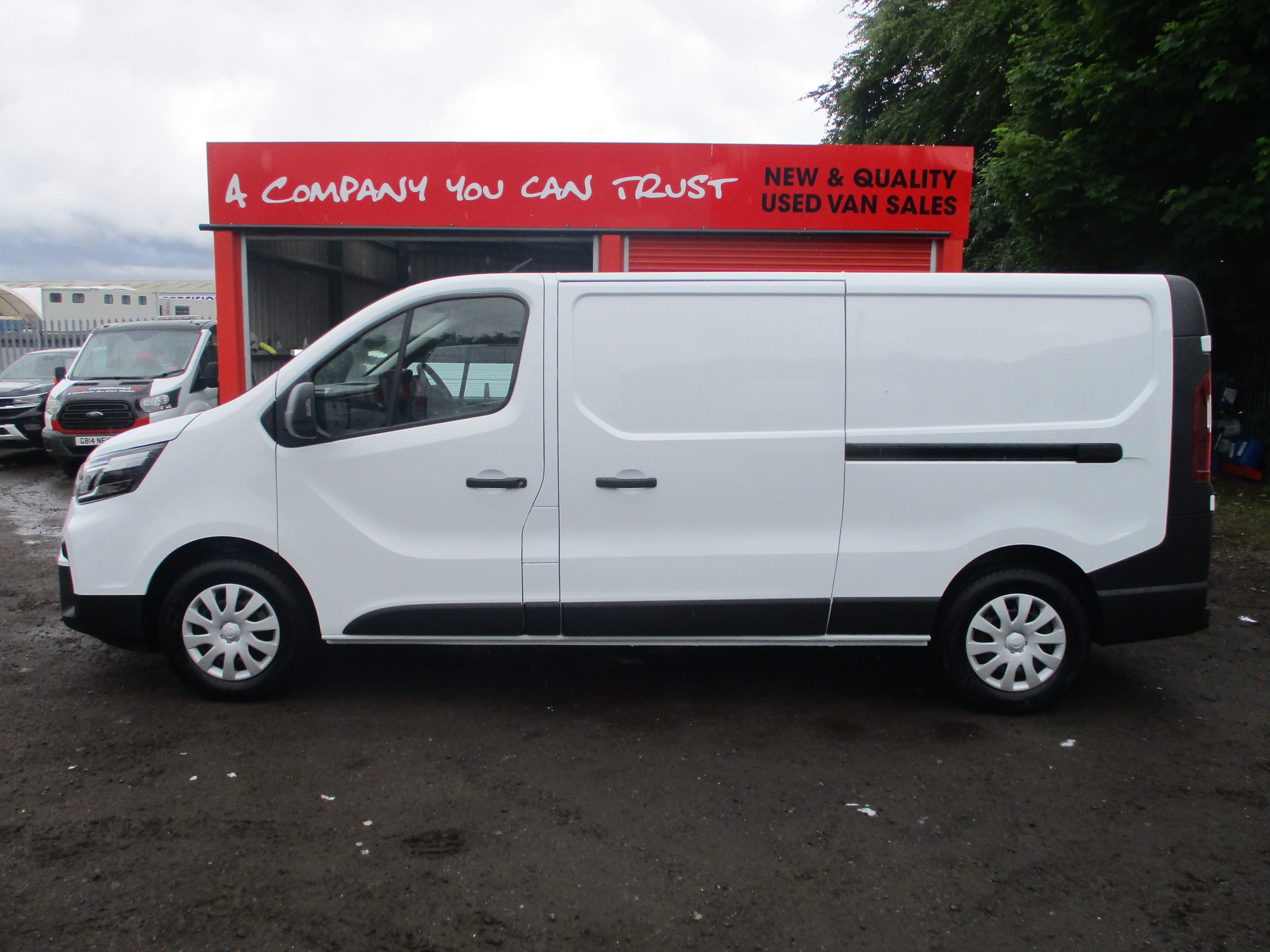 Nissan Primaster L2 LWB 2.0 dCi 110PS Acenta Van (5 YEAR WARRANTY !!)