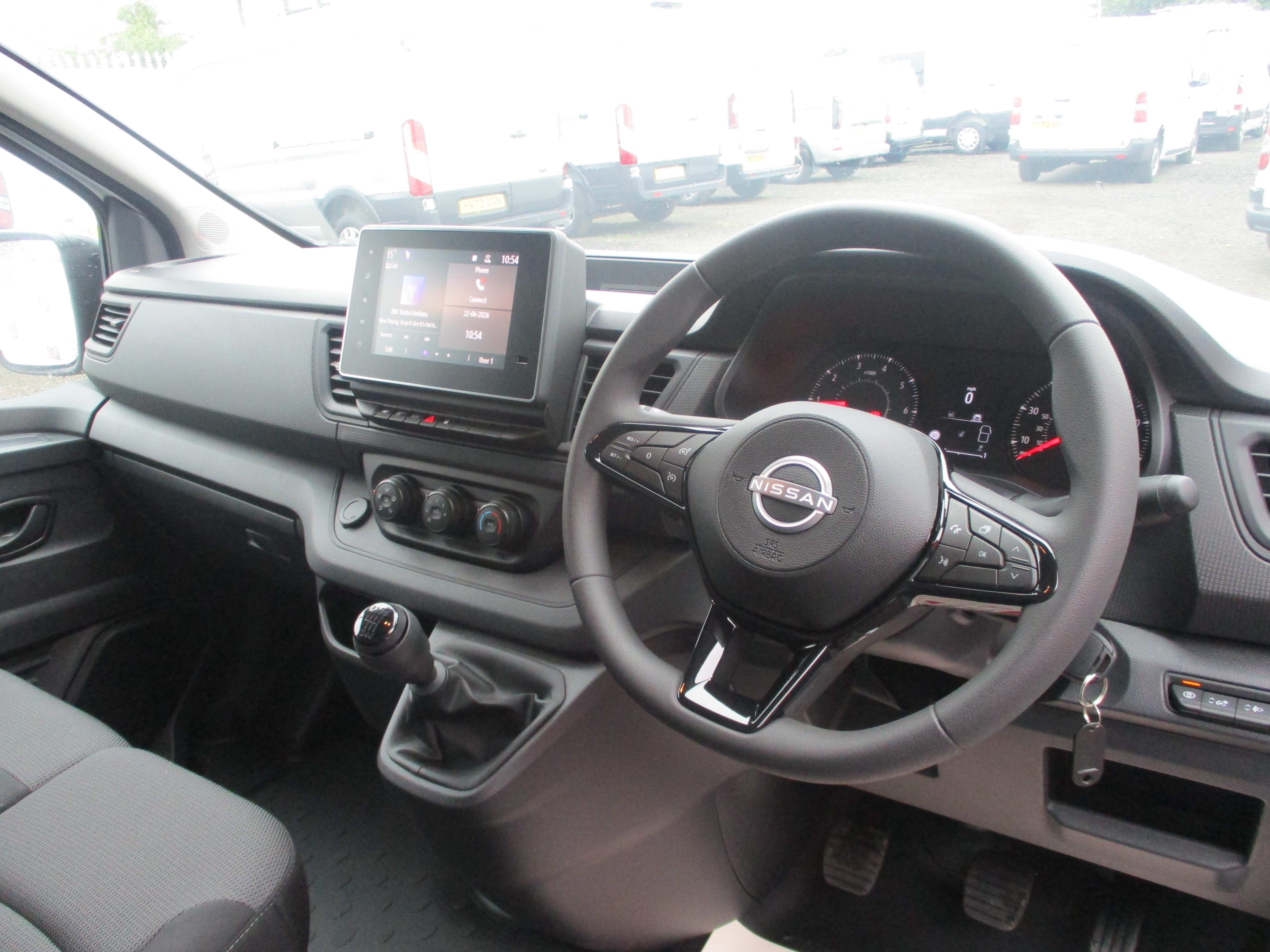 Nissan Primaster L2 LWB 2.0 dCi 110PS Acenta Van (5 YEAR WARRANTY  !!)