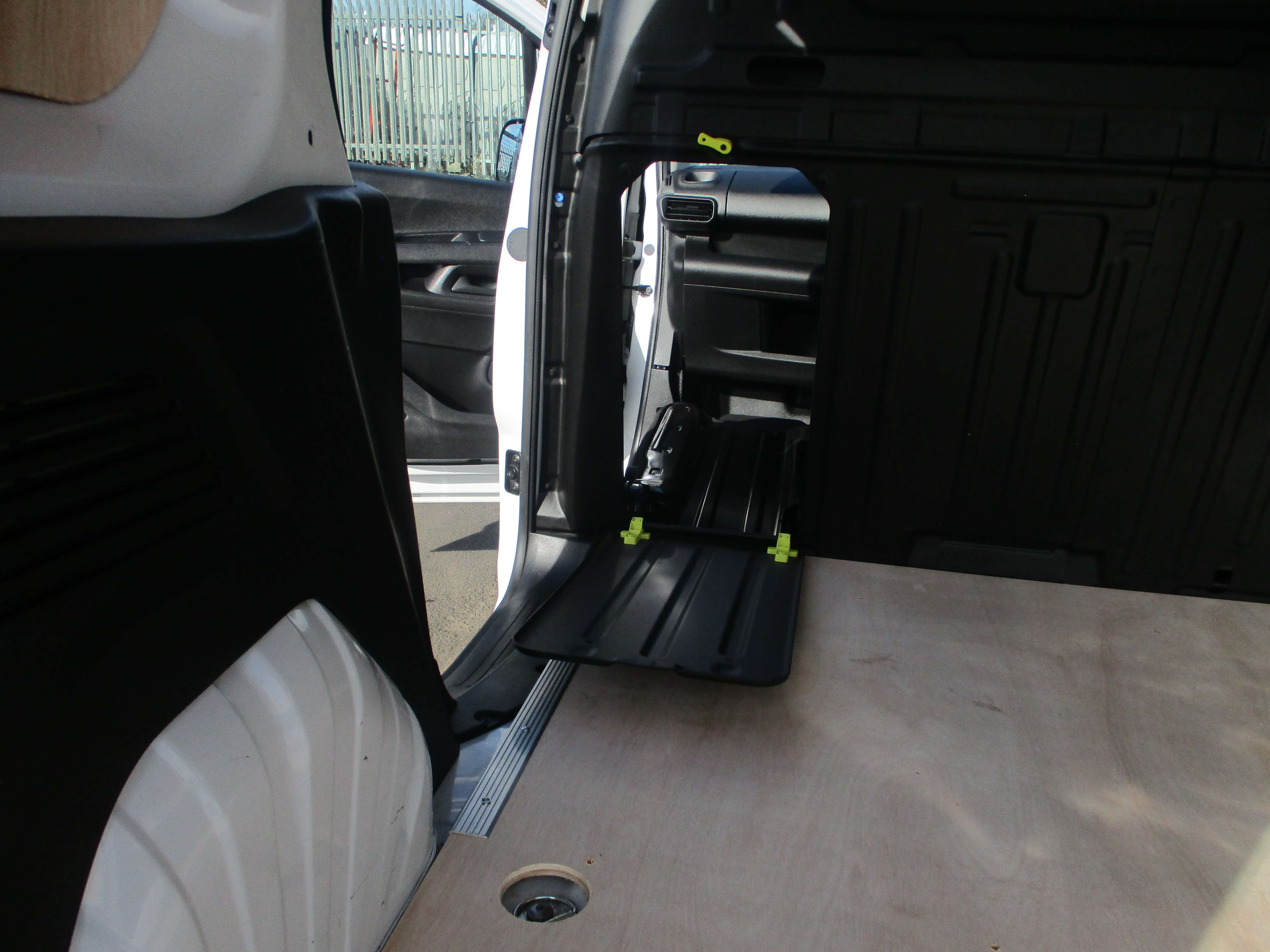 Citroen Berlingo M 1.5 BlueHDi 1000kg 100PS Enterprise Pro (ONE OWNER FROM NEW !!)