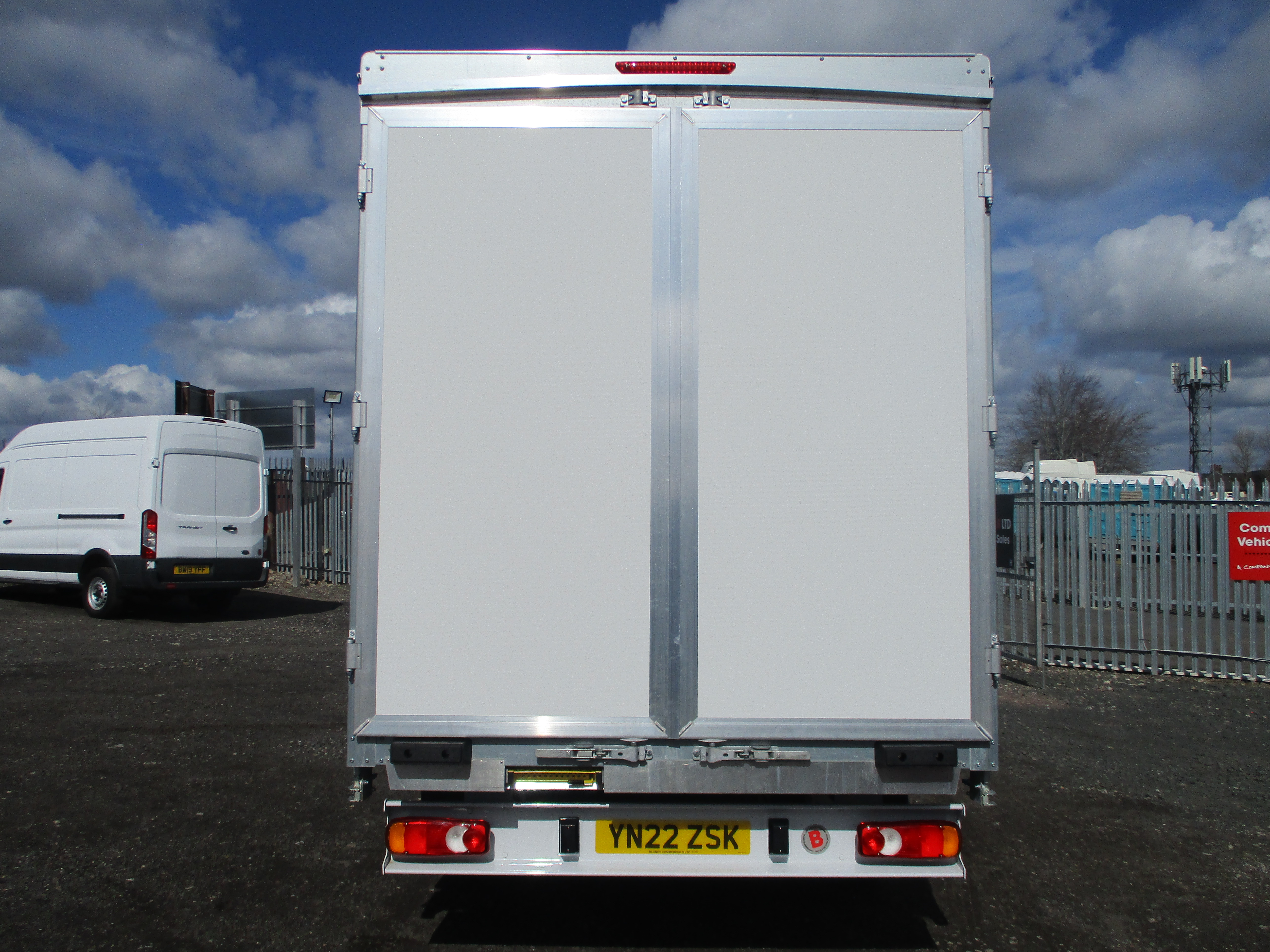 Fiat Ducato Curtainsider Series 8 with Barn Doors 2.3 Diesel 140PS, BIG SPEC including Air Con ( £1,000 OFF RRP )