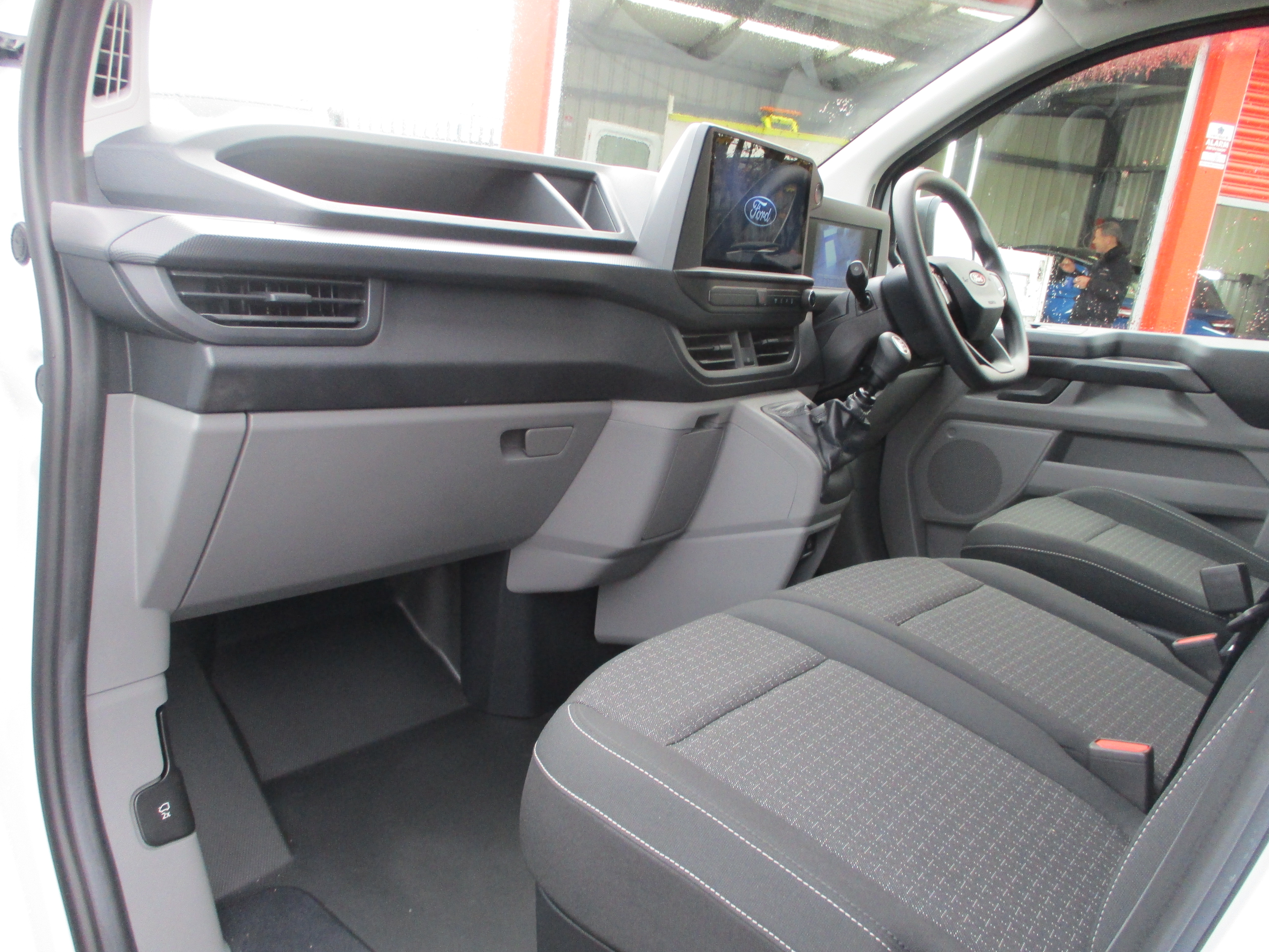 Ford Custom 320 L2H1 2.0 EcoBlue 136PS Leader Van (COVERED ONLY 2,402 MILES)